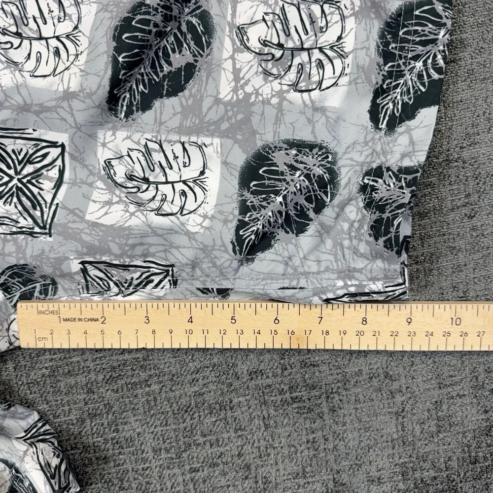 FUBU Swim‎ Board Shorts Mens XL Gray Green Beachwear Leaf Print Pockets